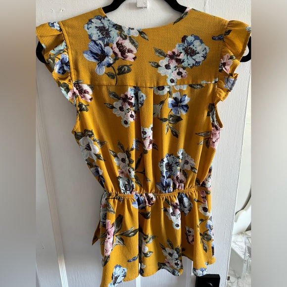 Monteau - Peplum Blouses - M - Picture 2 of 4